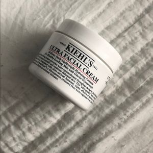 Kiehls ultra facial cream